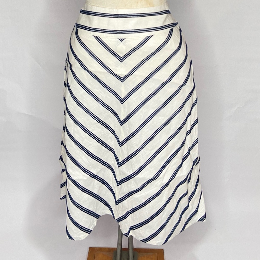 Talbots Petite | Size 2P | White & Navy Blue | Skirt